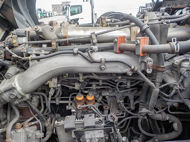 H28/12 いすゞ ギガ トレーラーヘッド QDG-EXZ52BJ詳細情報 H28/12 いすゞ ギガ トレーラーヘッド QDG-EXZ52BJ詳細情報